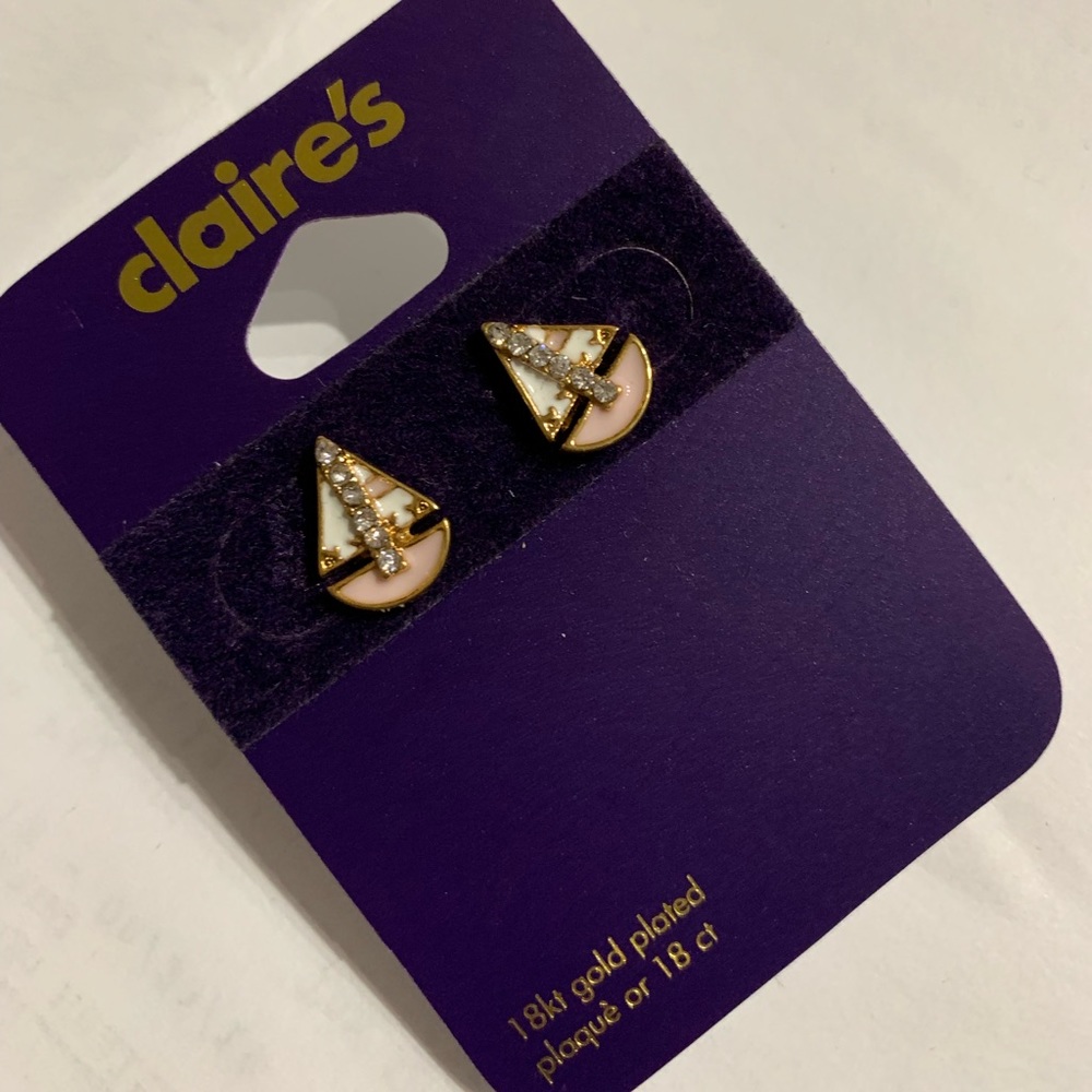 Claire’s new earrings